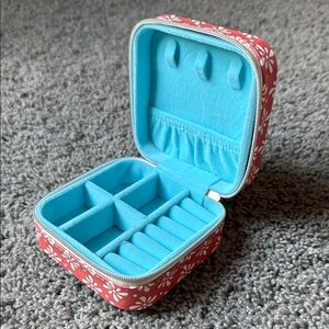 Red Floral Jewelry Organizer